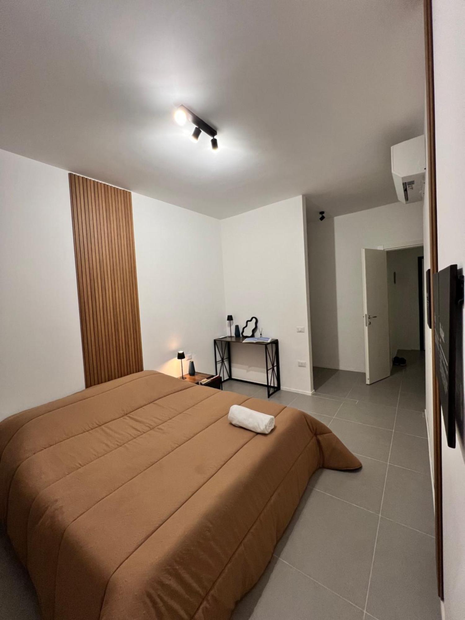 Room 12 Milano Buitenkant foto